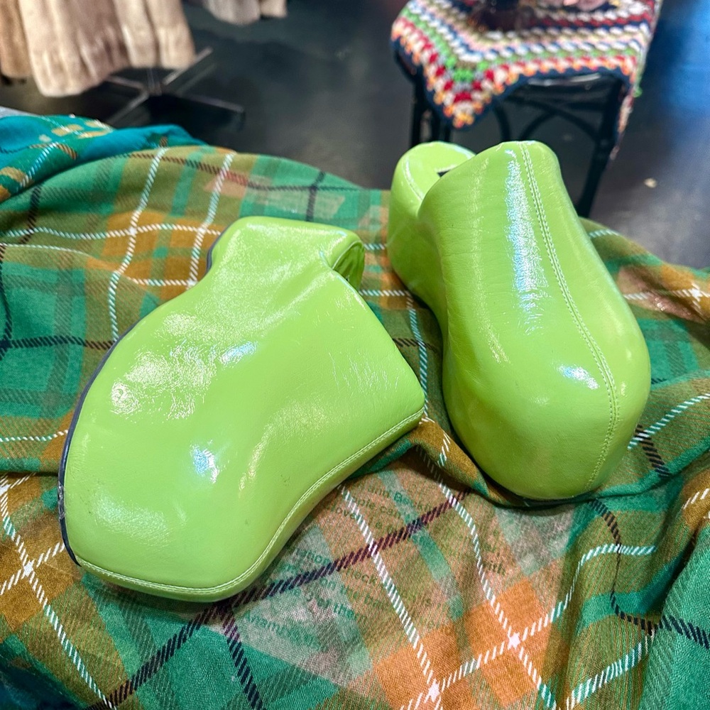 Vibrant Green Slip-On Clogs